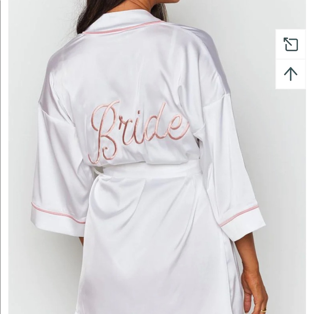 Beginning Boutqiue Bride Robe
